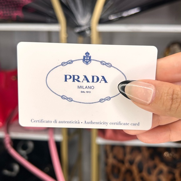 PRADA PINK Compact Wallet π₯ - Picture 3 of 12